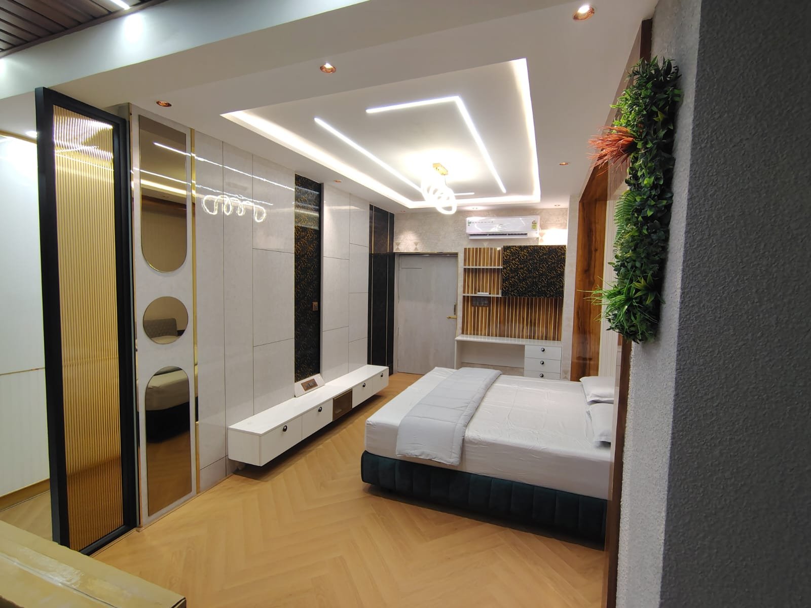 WhatsApp Image 2025-02-28 at 11.46.56 AM (2)