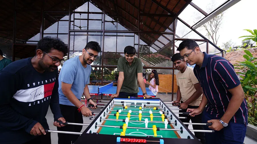 AMI01029_yn2v76 AMI01029_yn2v76